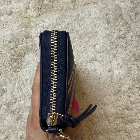 NEOT Tory Burch Multicolor Striped Zip Around Continental Wristlet - Picture 3 of 10